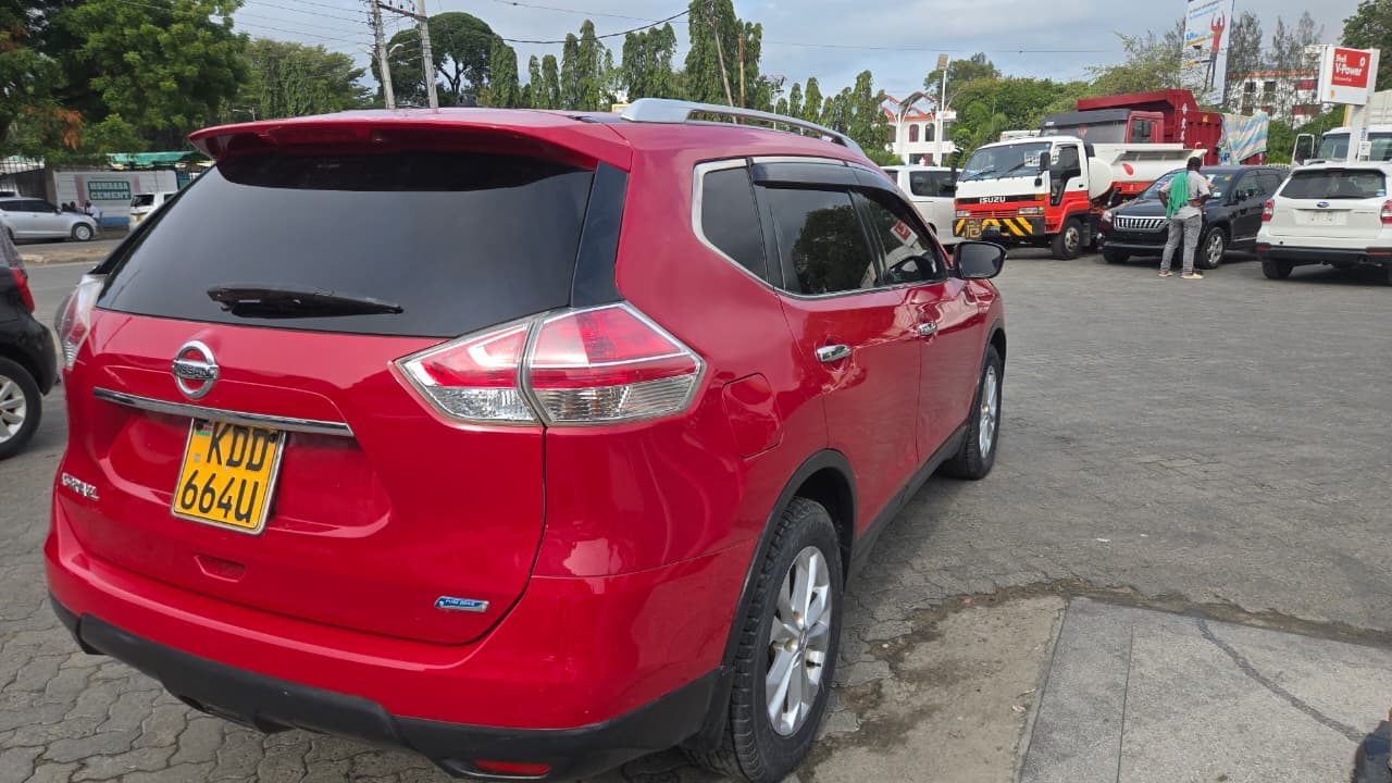 2015 Nissan X-Trail
