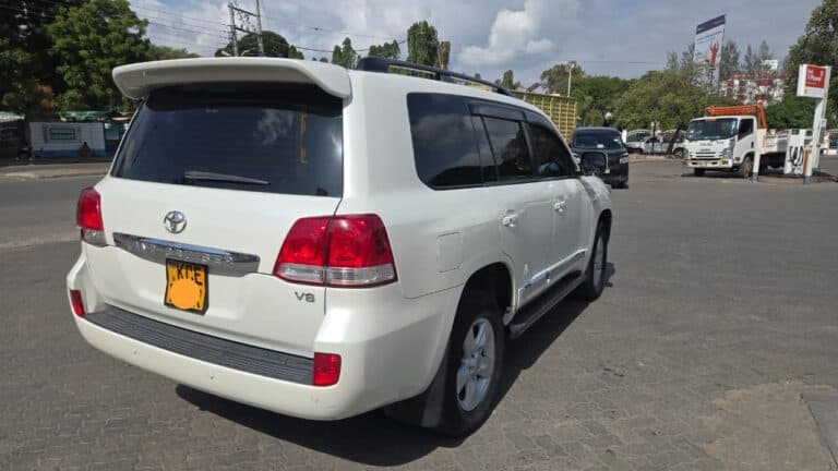 2008 Toyota Land Cruiser V8